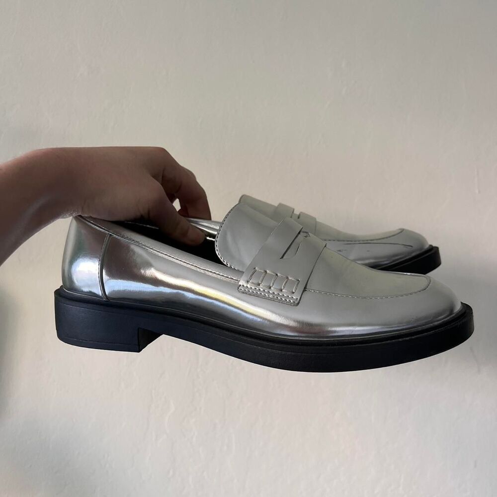 A New Day Women's Silver and Grey Loafers